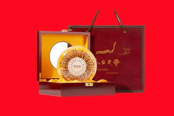 收购资讯:牡丹江东安回收冬虫夏草是按克吗